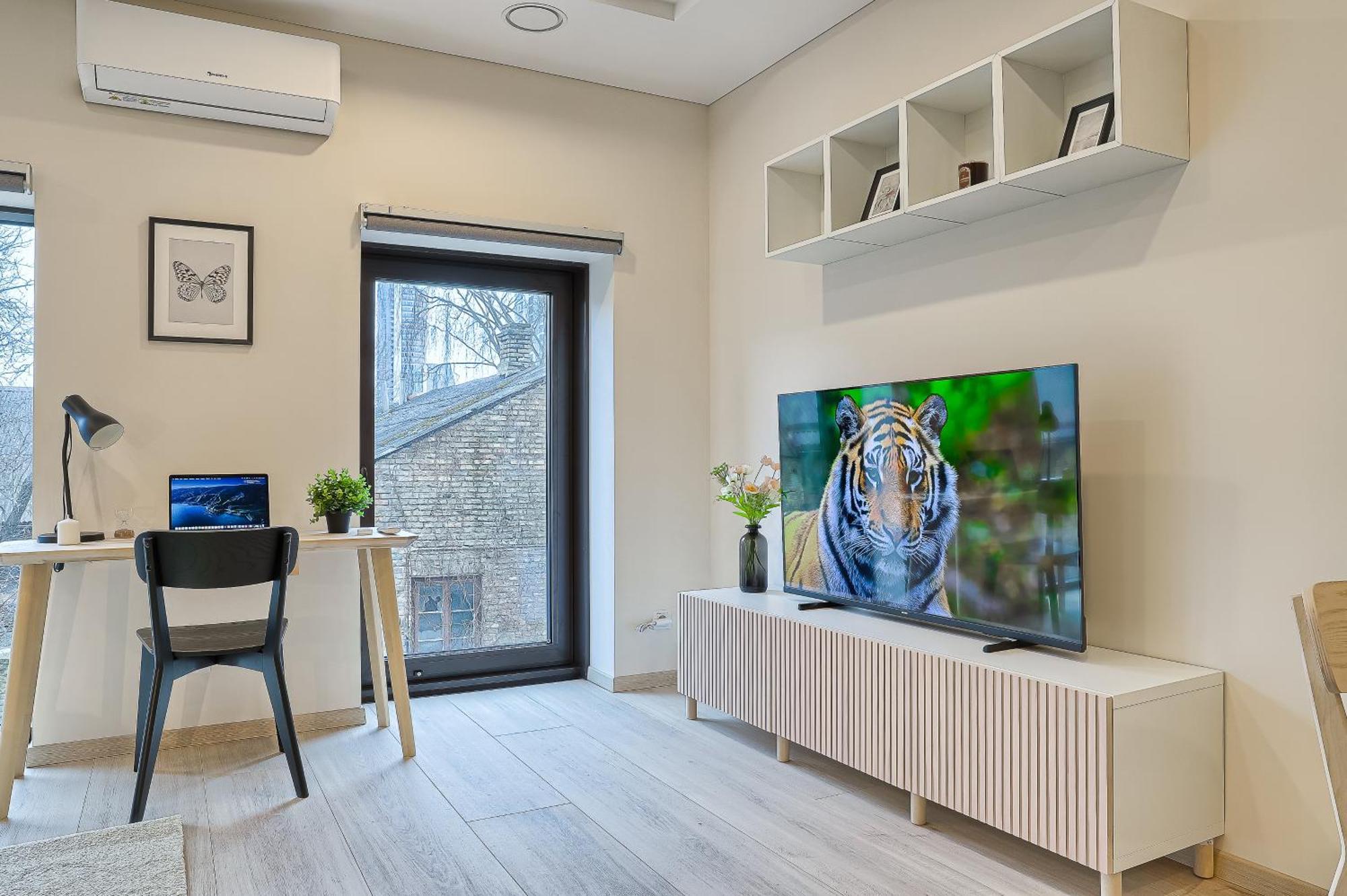 Business-Class Apartments 2 X Free Parking X Self Check In 24X7 VNO Eksteriør bilde