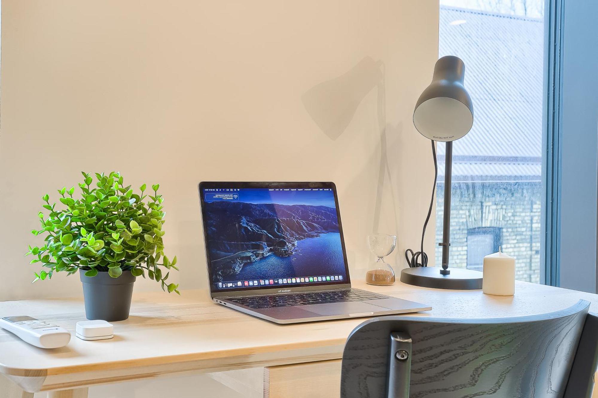 Business-Class Apartments 2 X Free Parking X Self Check In 24X7 VNO Eksteriør bilde