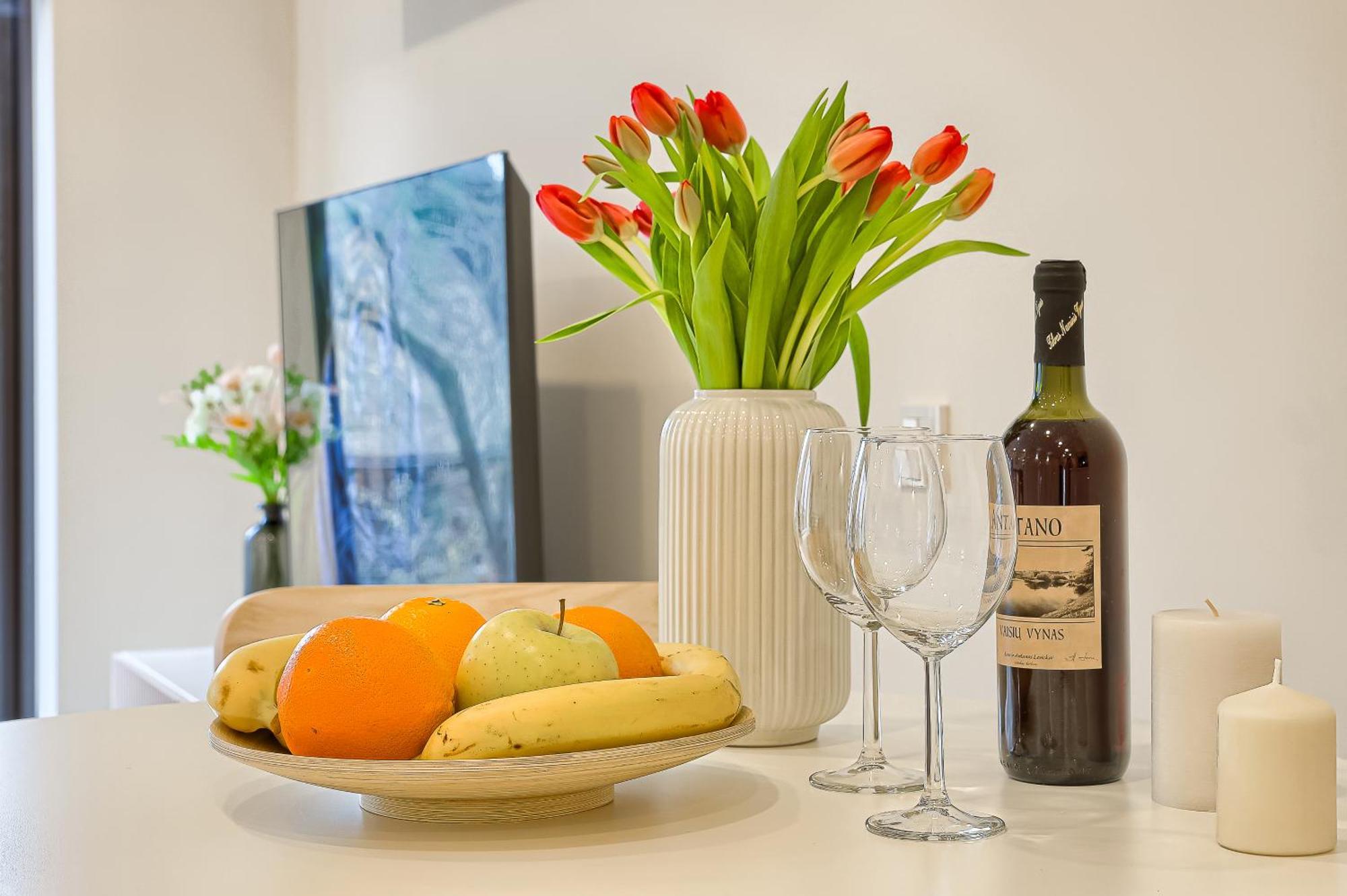 Business-Class Apartments 2 X Free Parking X Self Check In 24X7 VNO Eksteriør bilde