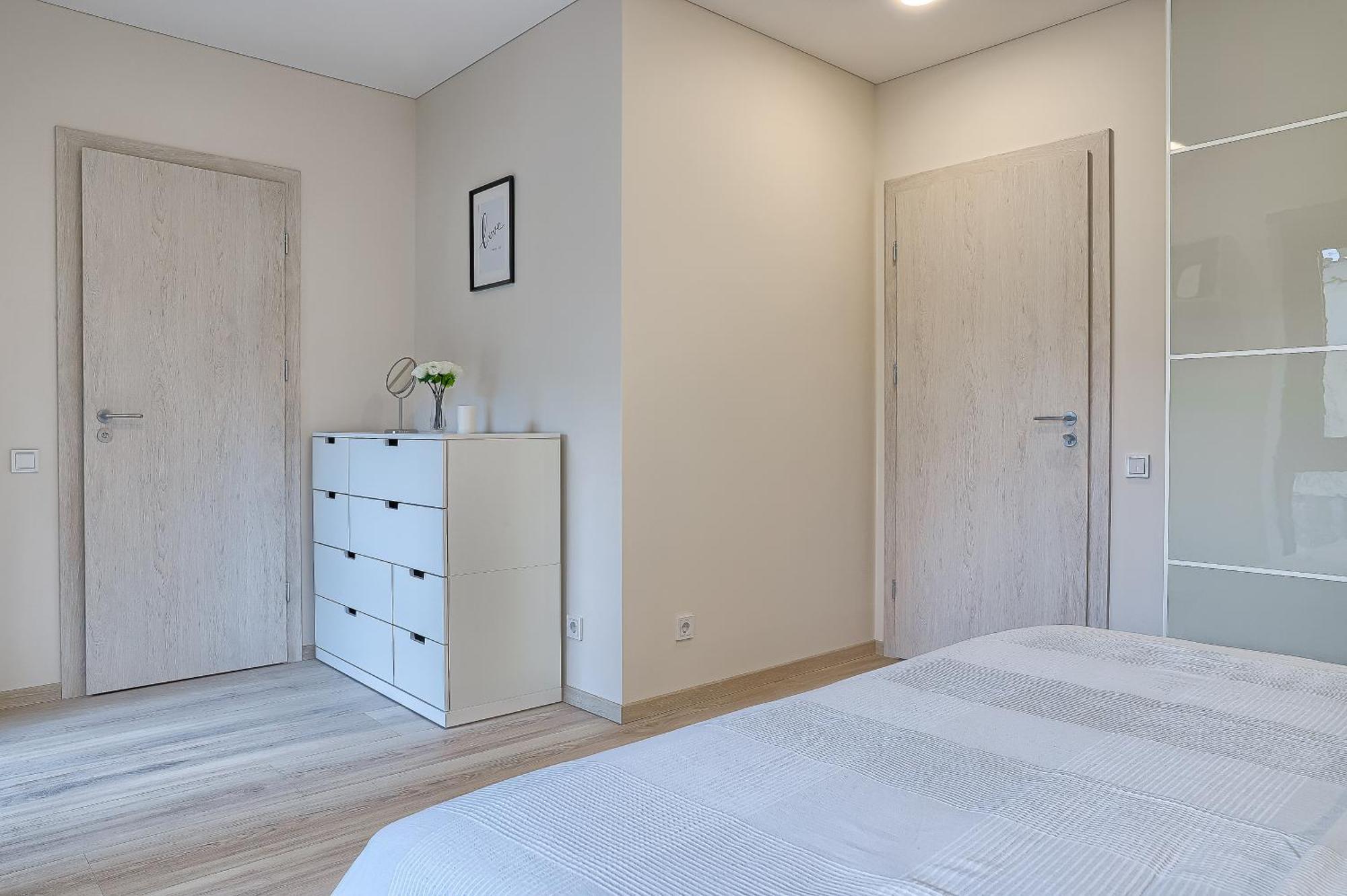 Business-Class Apartments 2 X Free Parking X Self Check In 24X7 VNO Eksteriør bilde