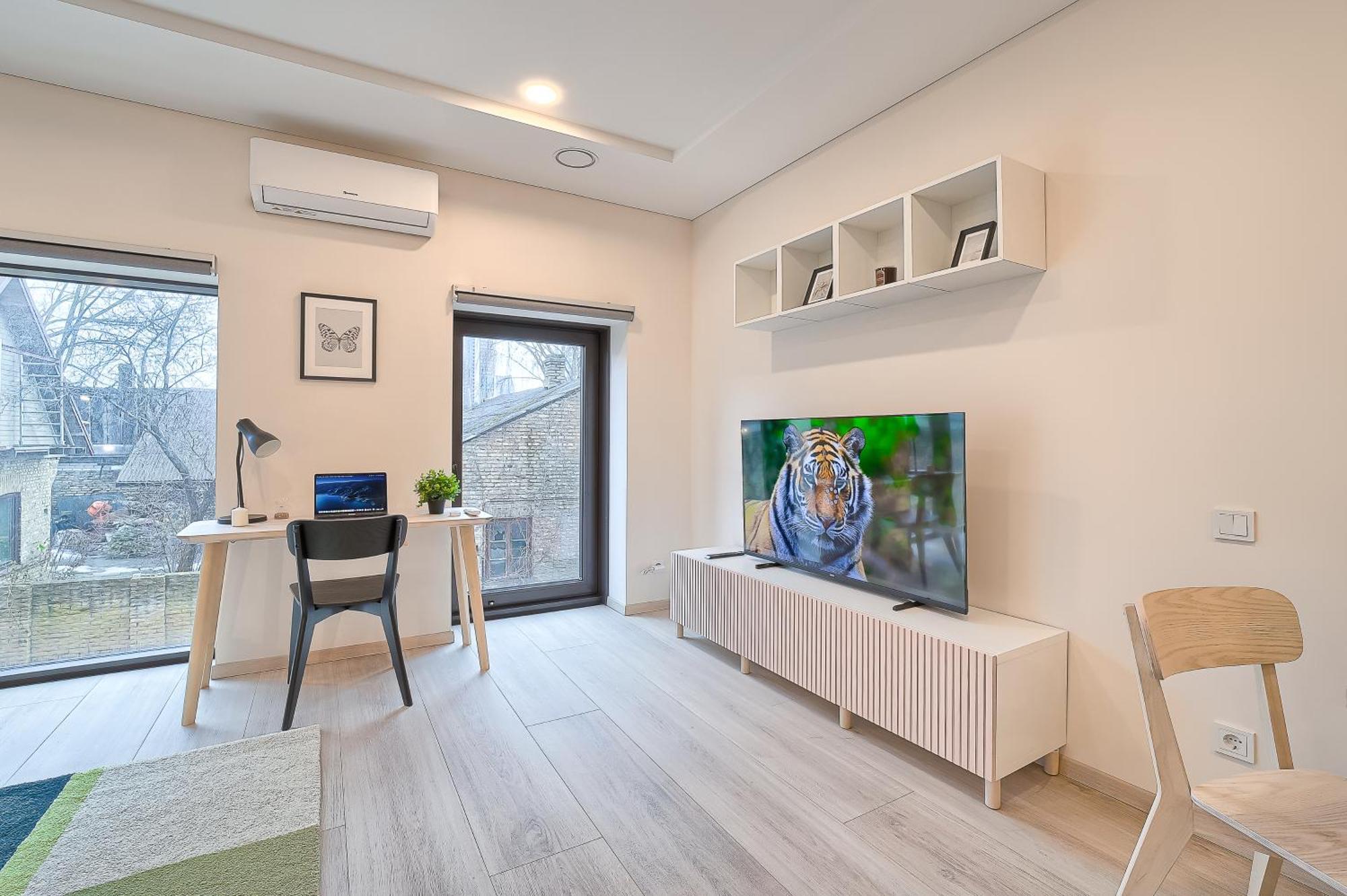 Business-Class Apartments 2 X Free Parking X Self Check In 24X7 VNO Eksteriør bilde